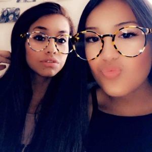 Meet your Posher, Louisa